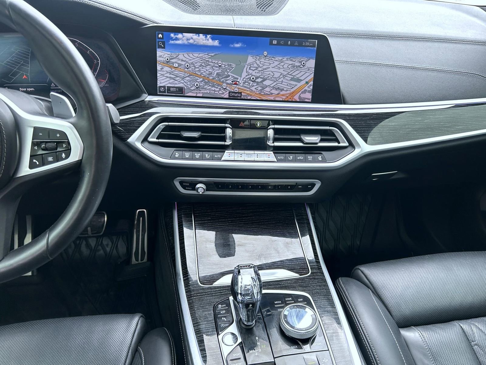 Used 2020 BMW X7 xDrive40i w/ M Sport Package image 12