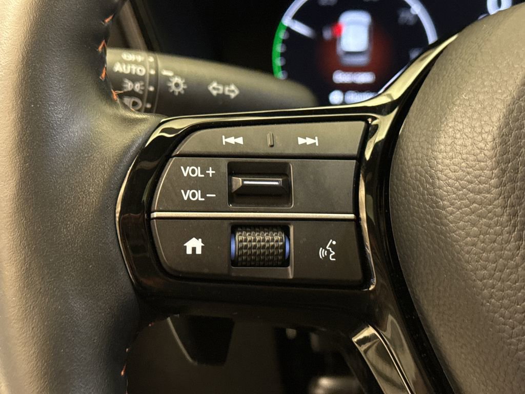 Used 2024 Honda CR-V Sport Touring image 33