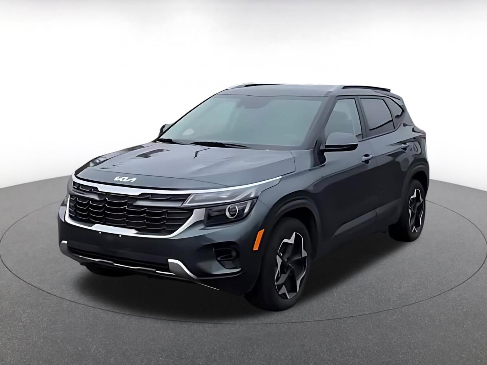 Used 2025 Kia Seltos S image 7