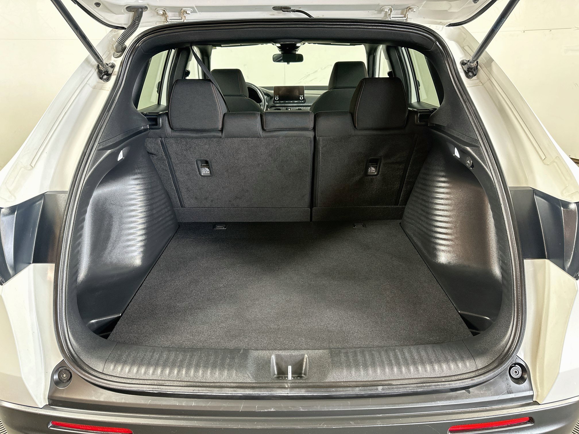 Used 2024 Honda HR-V Sport image 23