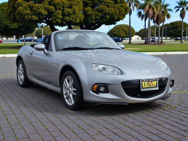 Used 2015 MAZDA MX-5 Miata Sport image 4