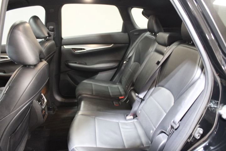 Used 2022 INFINITI QX50 Luxe w/ Appearance Package image 21