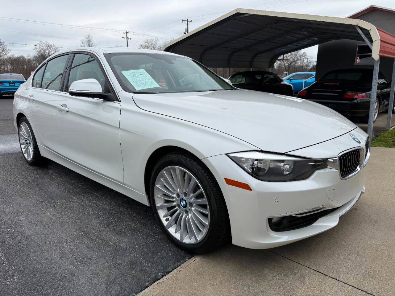 Used 2014 BMW 328i Sedan RWD image 3