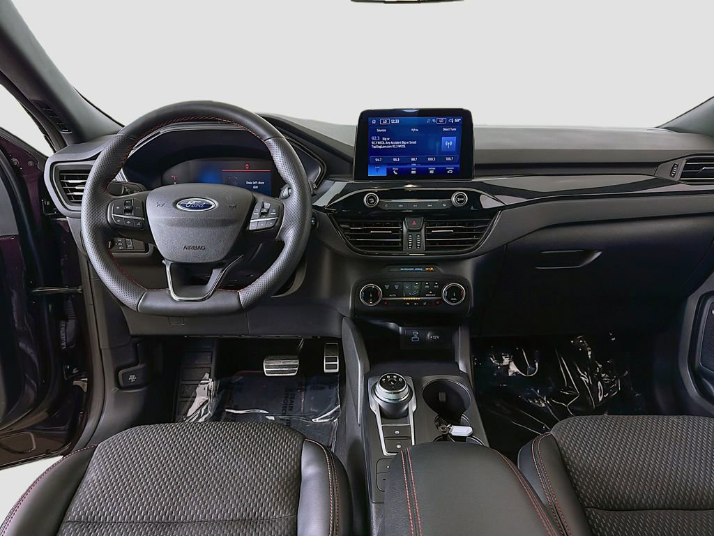 Certified 2023 Ford Escape ST-Line image 23