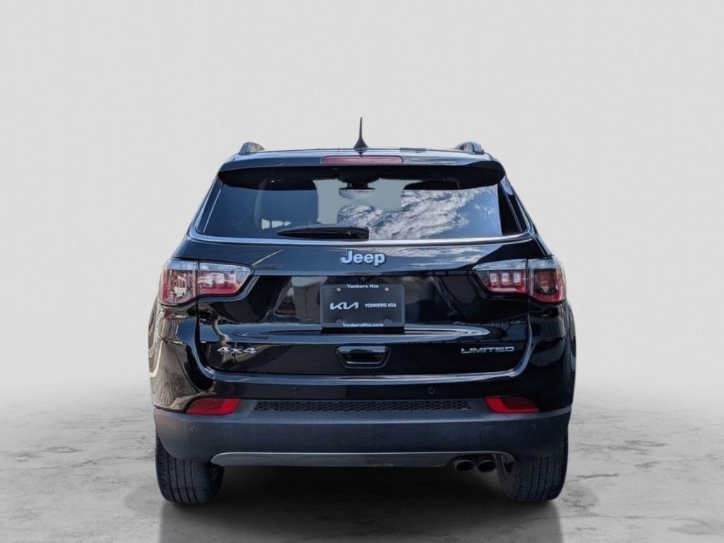 Used 2018 Jeep Compass Limited w/ Navigation Group image 7