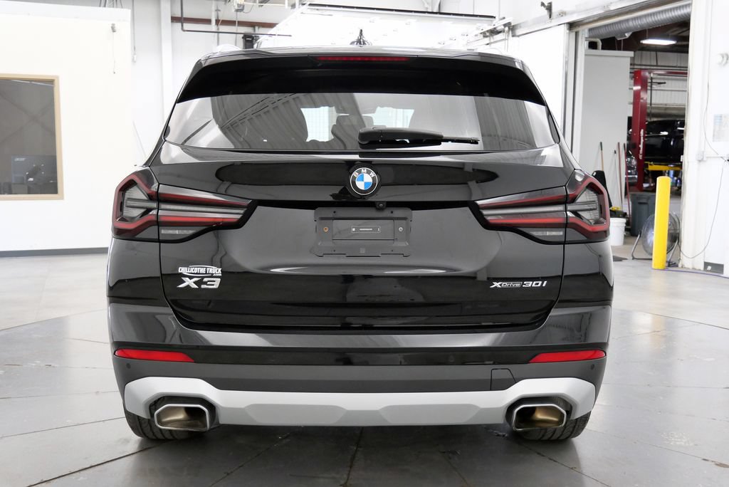 Used 2024 BMW X3 xDrive30i w/ Premium Essential Package AWD/4WD image 6