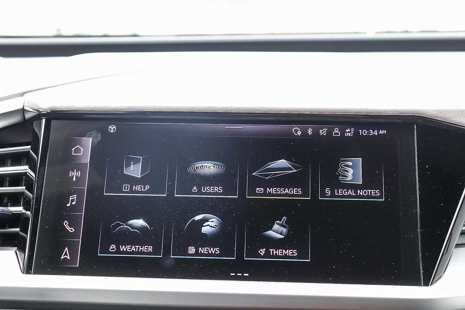Used 2023 Audi Q4 e-tron Premium Plus w/ Premium Plus RWD image 19