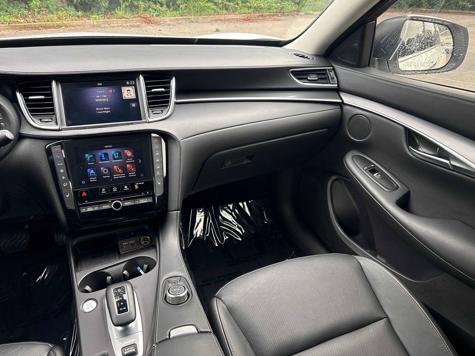 Used 2025 INFINITI QX50 Luxe AWD/4WD image 15