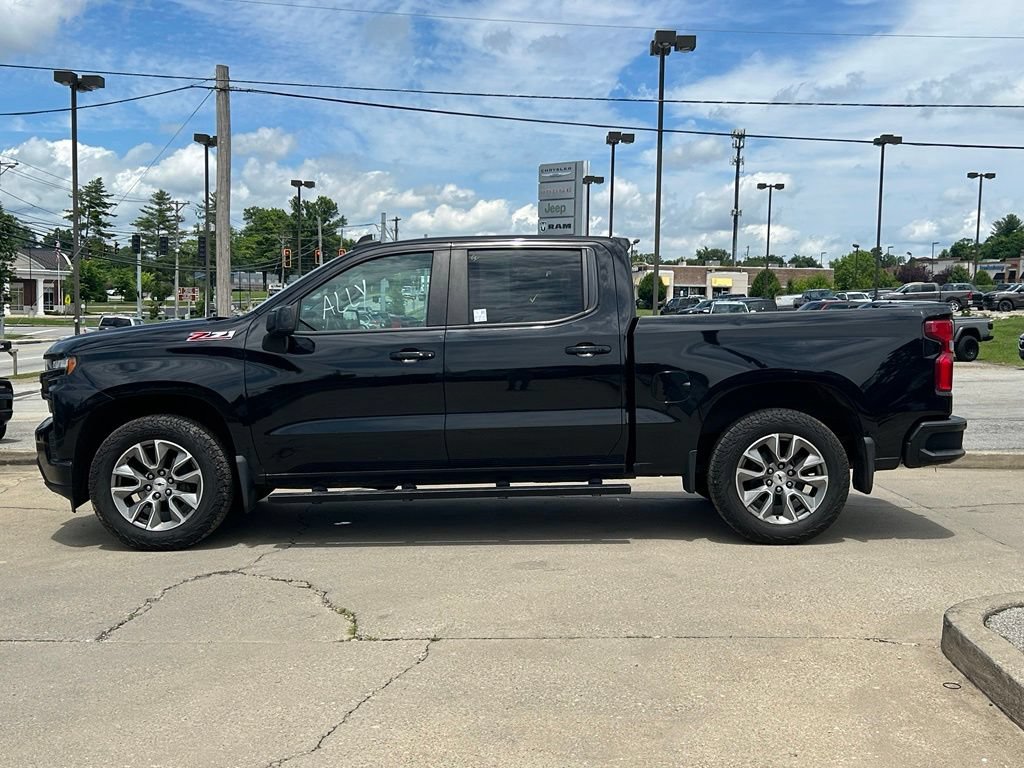 Used 2020 Chevrolet Silverado 1500 RST AWD/4WD image 9