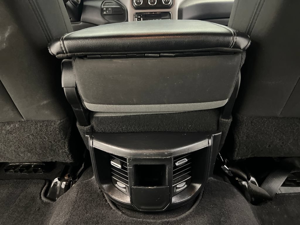 Used 2024 RAM 2500 Big Horn AWD/4WD image 24