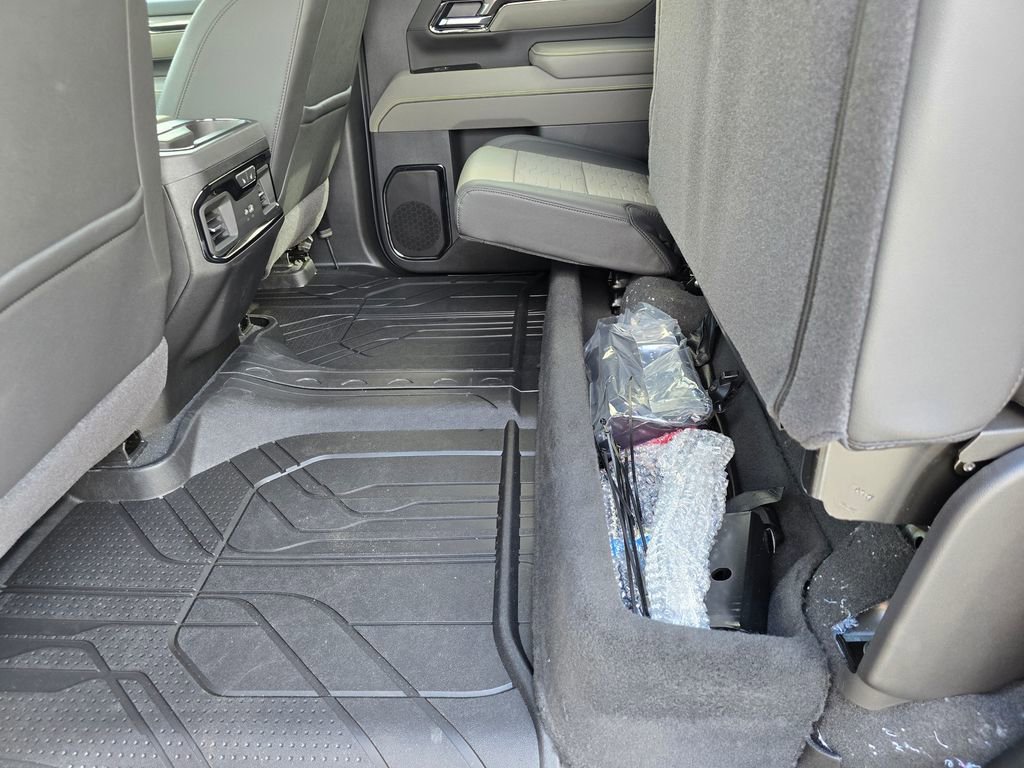 New 2026 Chevrolet Silverado 2500 ZR2 image 15