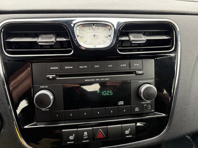 Used 2014 Chrysler 200 LX image 23