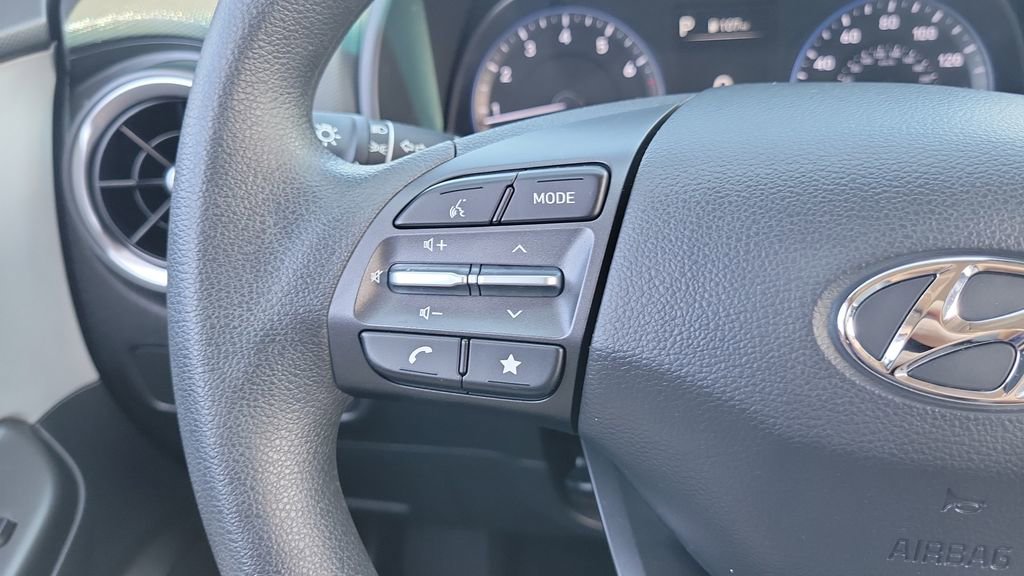 Used 2023 Hyundai Kona SEL image 24