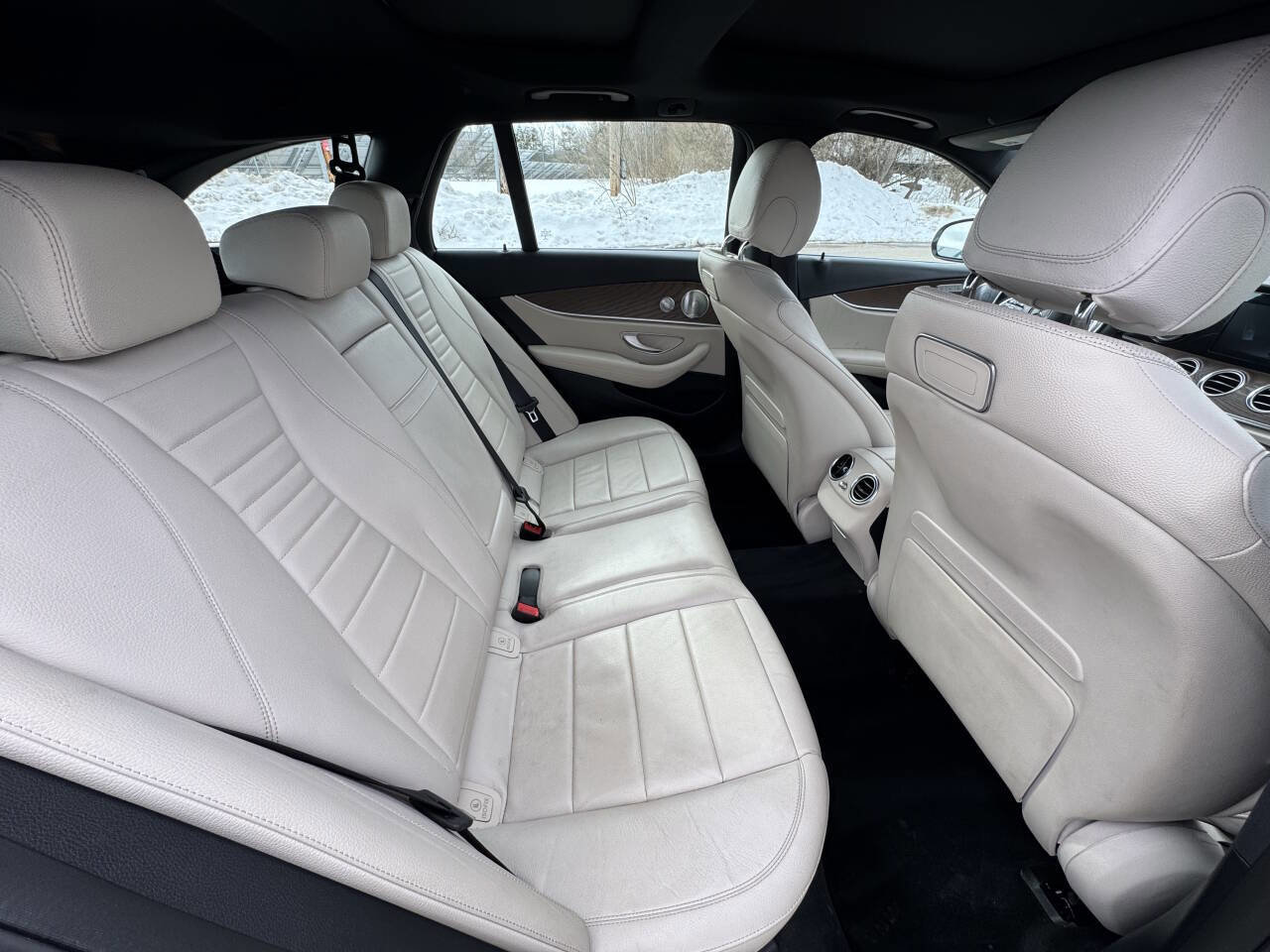 Used 2019 Mercedes-Benz E 450 4MATIC Wagon image 14