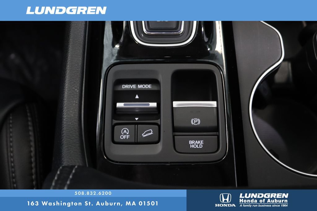 Used 2025 Honda Pilot EX-L image 28