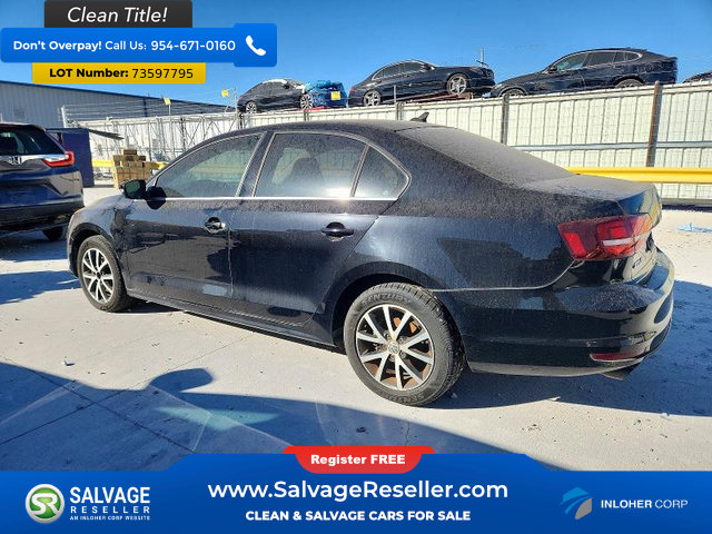 Used 2017 Volkswagen Jetta SE image 3