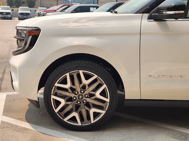 New 2027 Ford Expedition Platinum w/ Platinum Ultimate Package AWD/4WD image 5