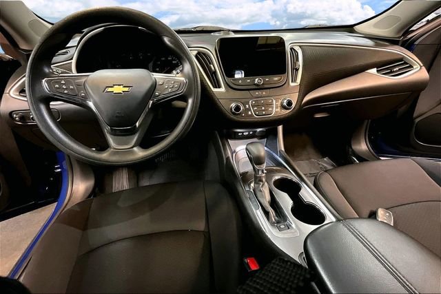 Used 2023 Chevrolet Malibu LT image 7