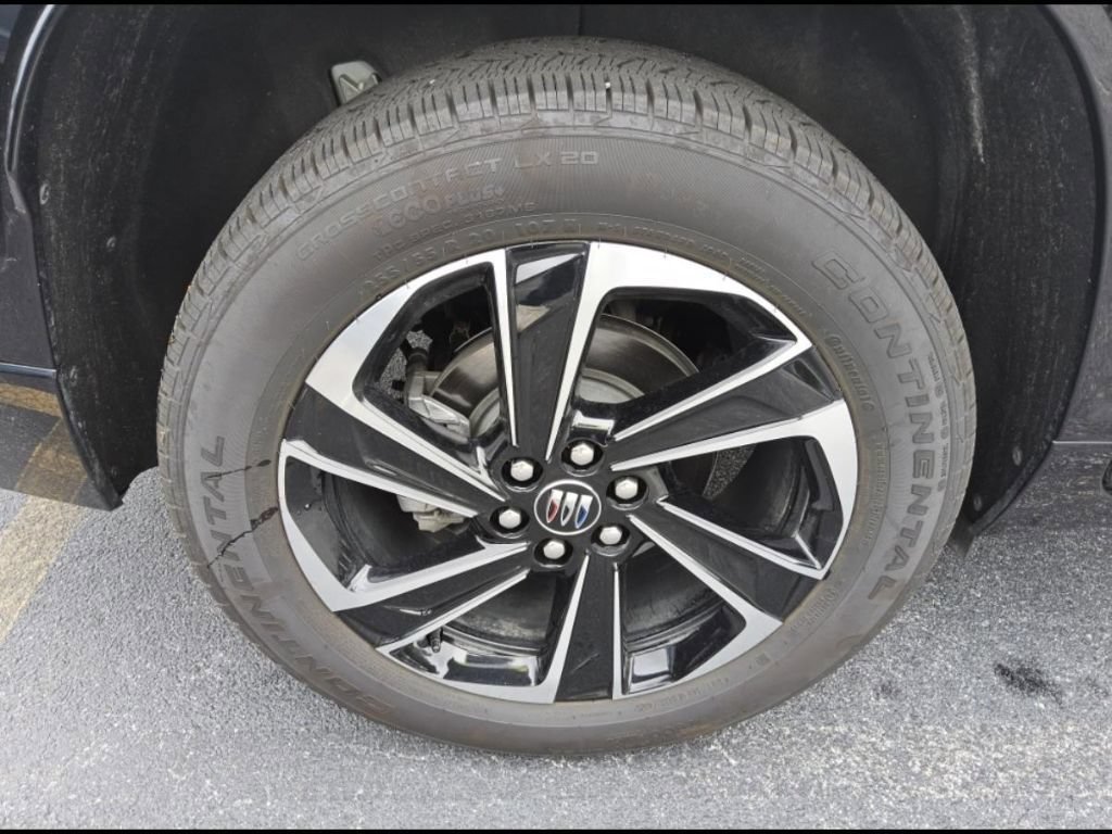 Used 2026 Buick Enclave Sport Touring FWD image 9