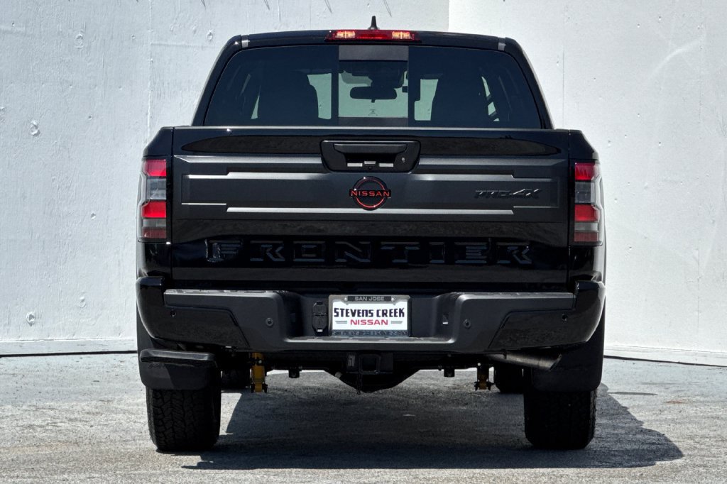 New 2026 Nissan Frontier PRO-4X w/ Tow Package AWD/4WD image 5