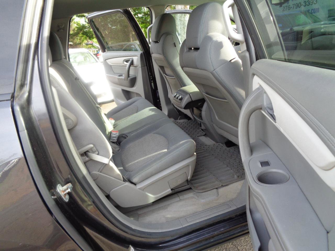 Used 2015 Chevrolet Traverse LS FWD image 19