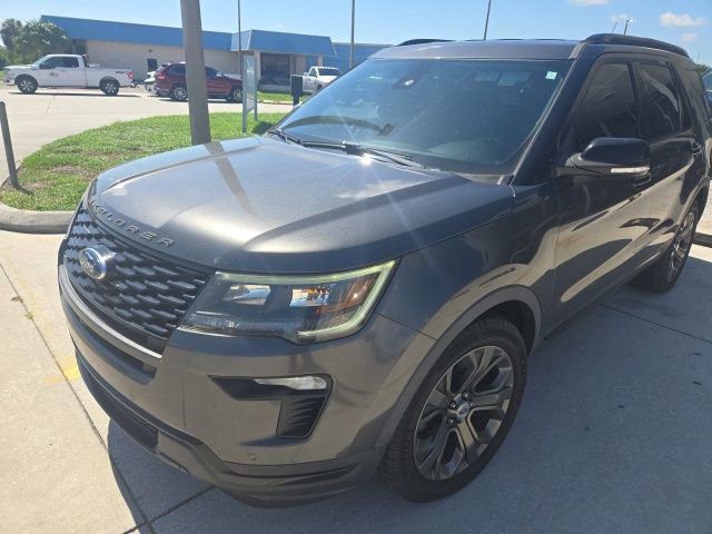 Used 2018 Ford Explorer Sport w/ Equipment Group 401A AWD/4WD image 3