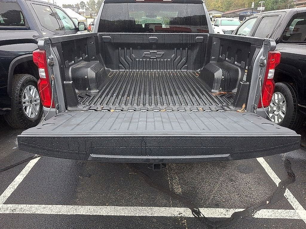 Used 2021 Chevrolet Silverado 1500 RST image 28