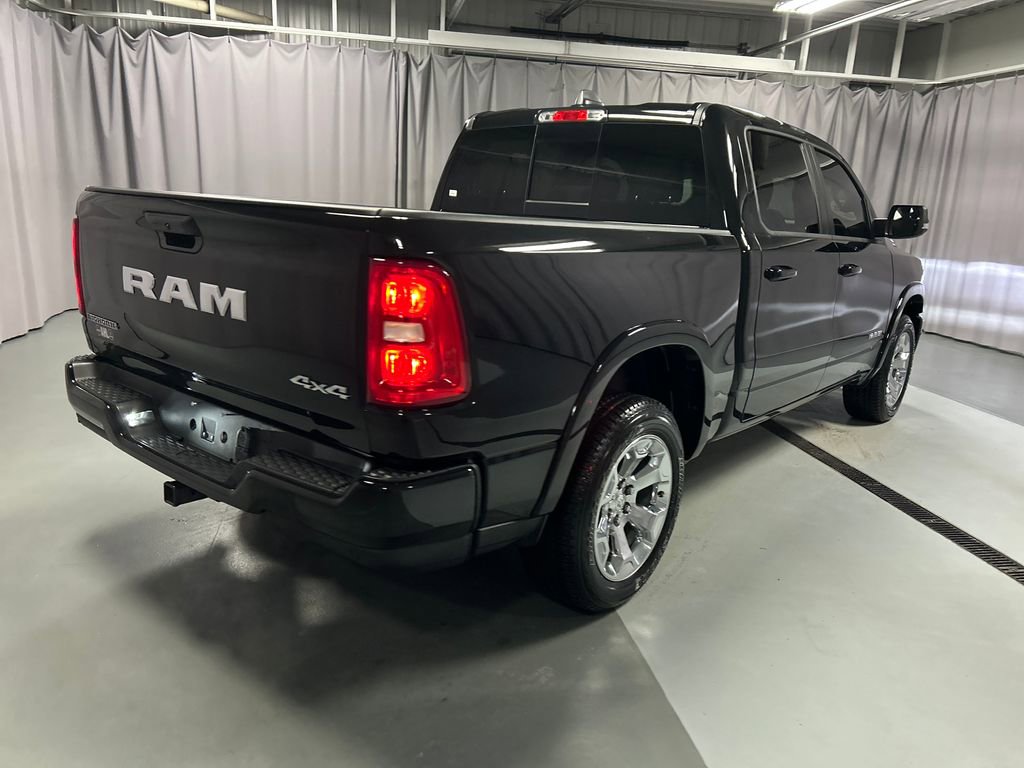 Used 2025 RAM 1500 Big Horn AWD/4WD image 7