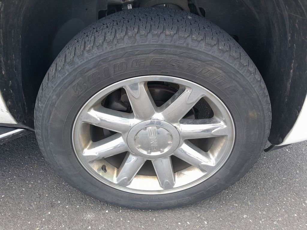 Used 2012 GMC Yukon Denali AWD/4WD image 48