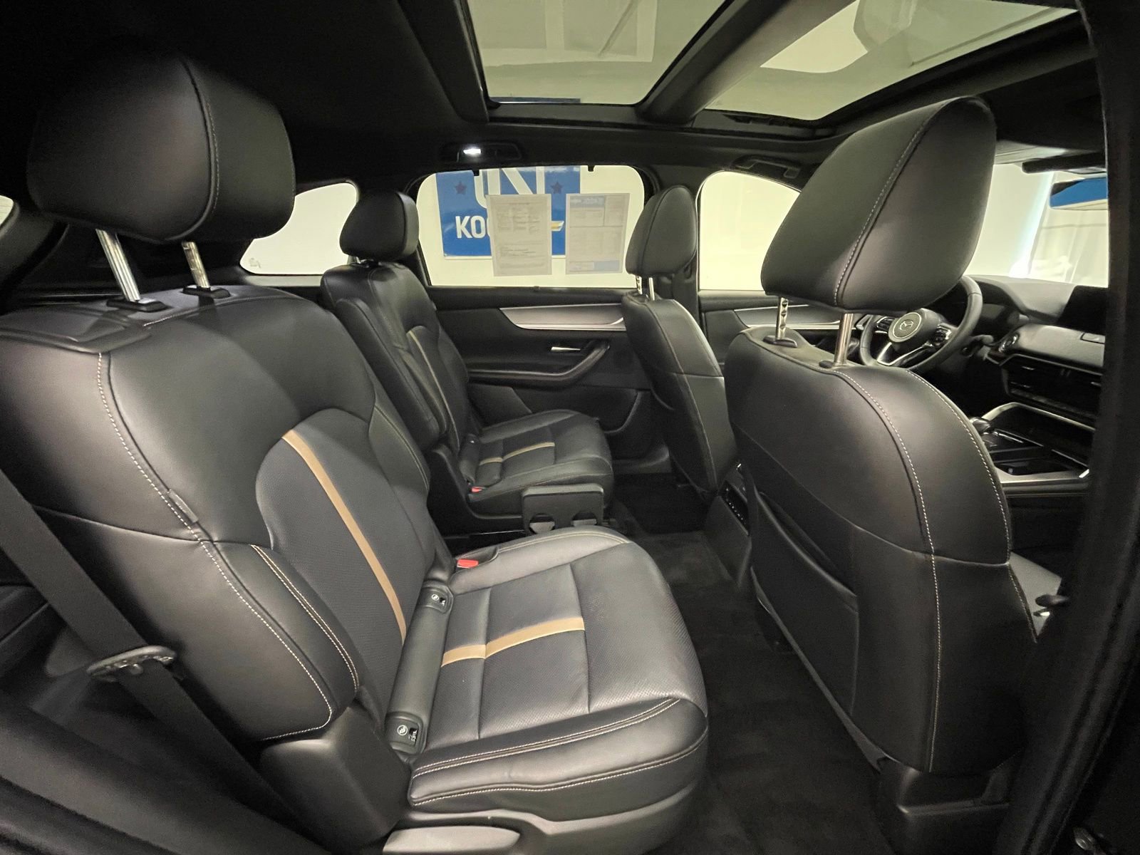 Used 2025 MAZDA CX-90 3.3 Turbo w/ Premium Plus Pkg image 6