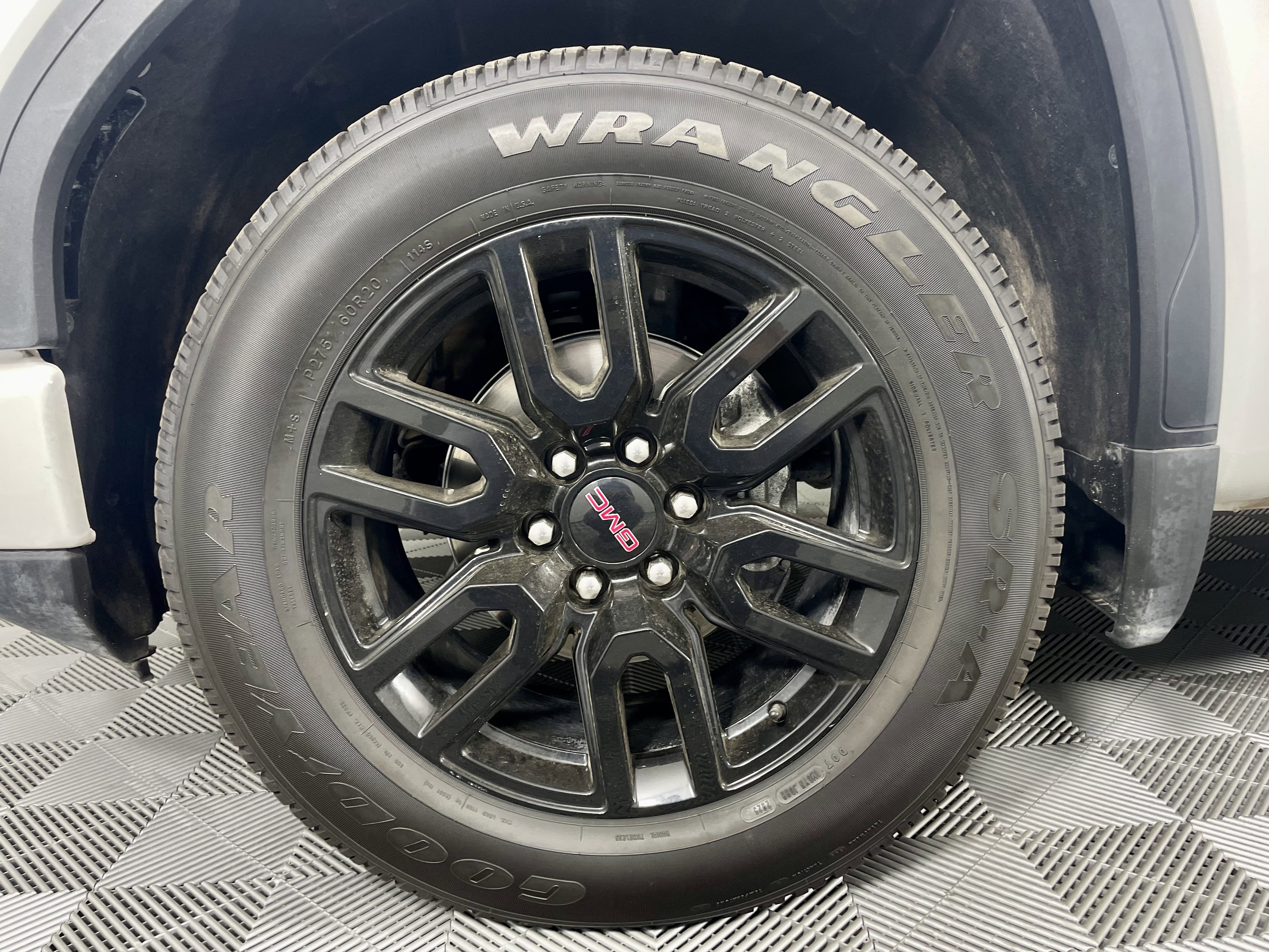 Used 2024 GMC Sierra 1500 Elevation w/ X31 Off-Road Package image 9