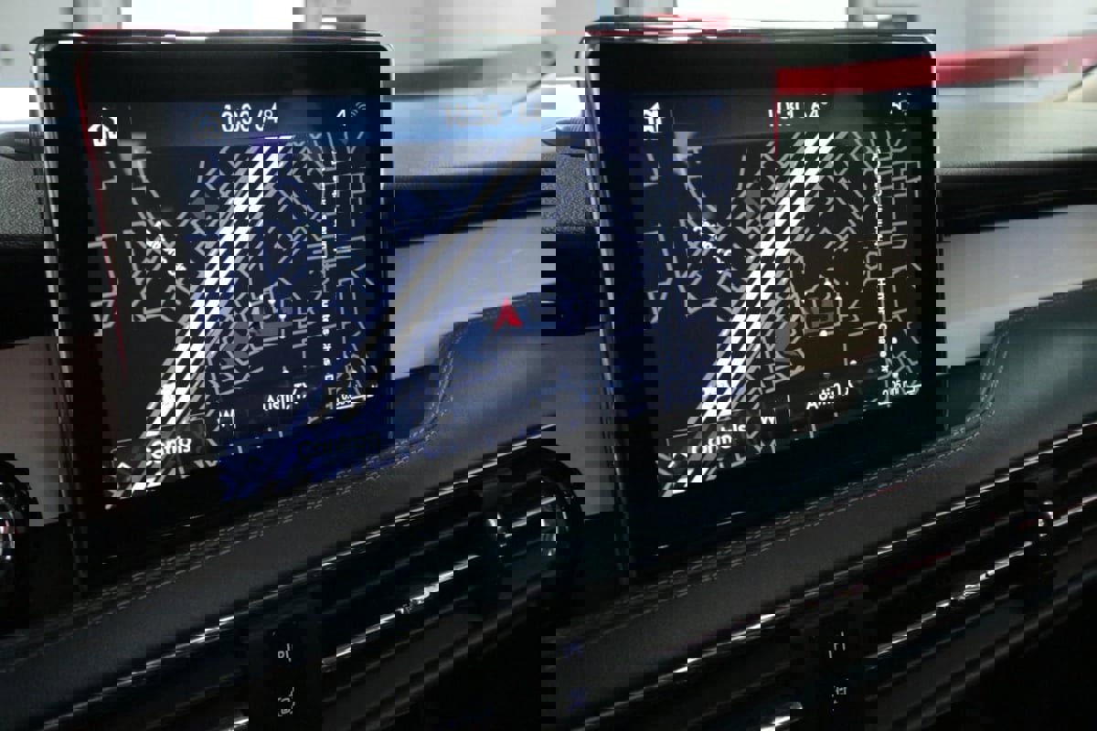 Used 2020 Lincoln Corsair Reserve w/ Equipment Group 201A image 23