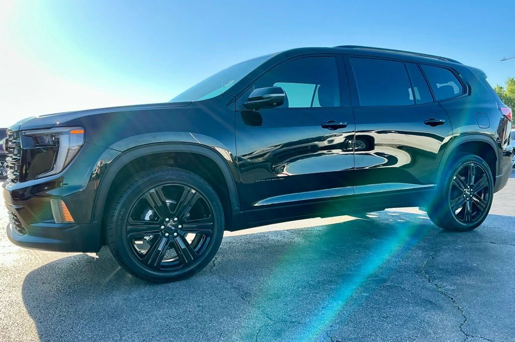 Used 2026 GMC Acadia Elevation w/ Black Edition FWD image 6