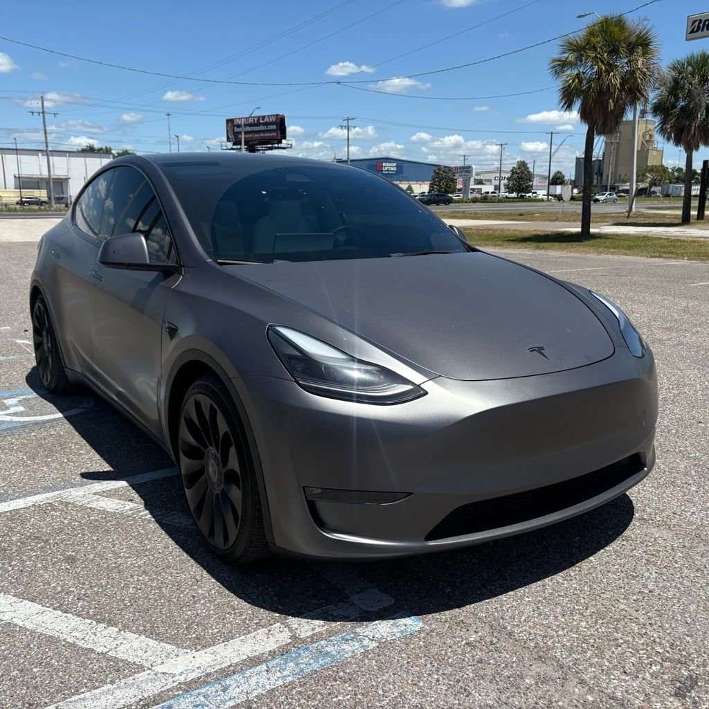 Used 2023 Tesla Model Y Performance AWD/4WD image 1