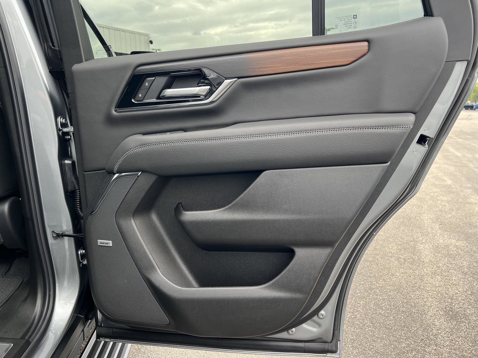 New 2026 GMC Yukon Denali AWD/4WD image 18