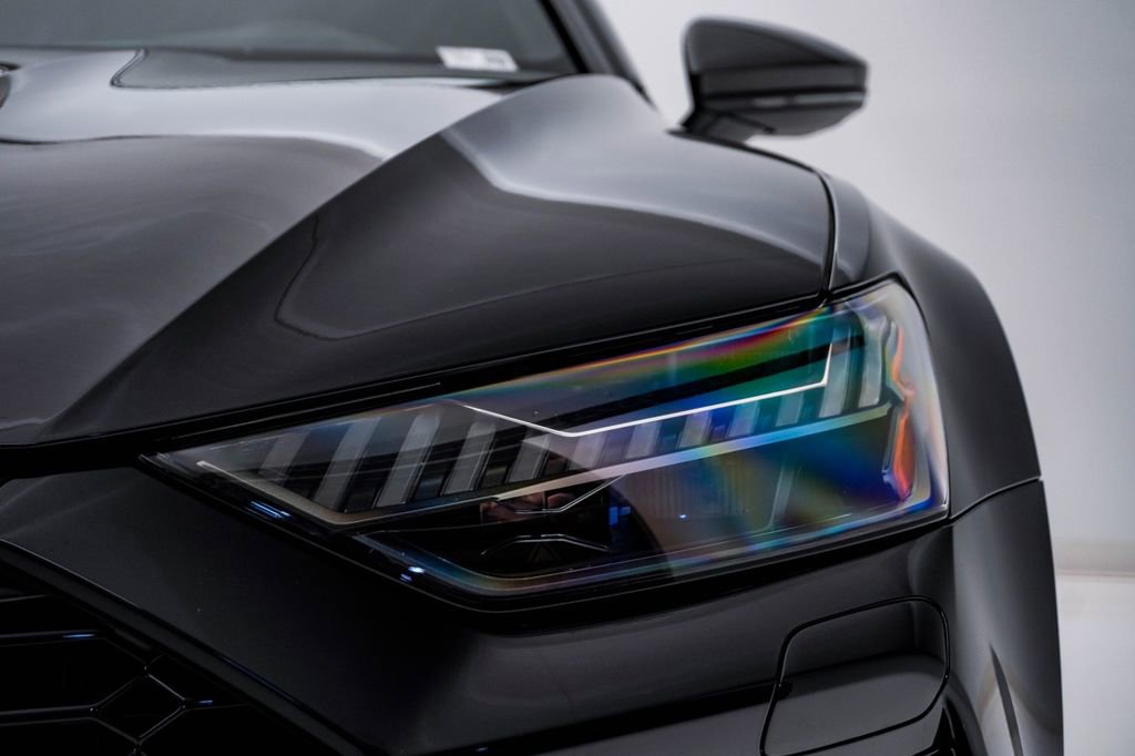 Used 2023 Audi RS 7 Sportback image 7