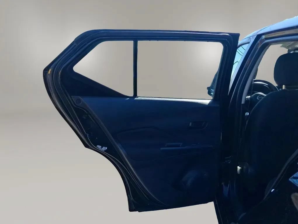 Used 2024 Nissan Kicks S FWD image 26