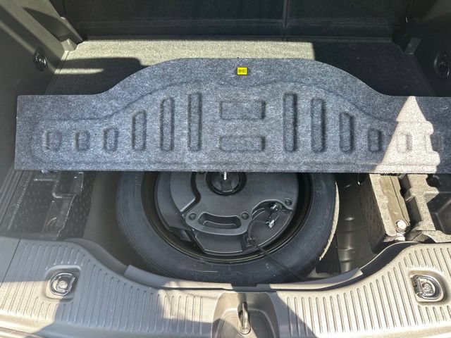 Used 2020 Buick Encore Preferred FWD image 58