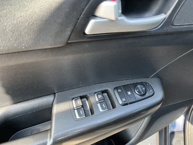 Used 2019 Kia Sportage LX AWD/4WD image 31