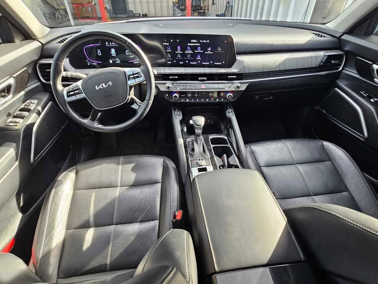 Used 2024 Kia Telluride EX image 24