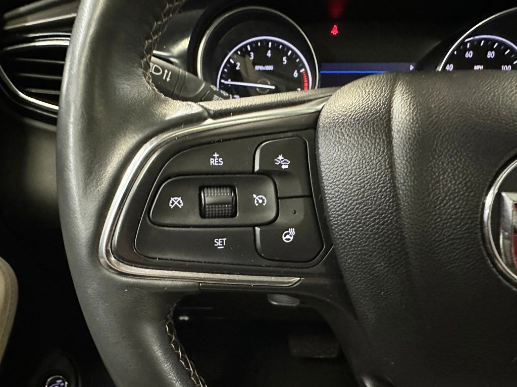 Certified 2023 Buick Encore GX Essence w/ Experience Buick Package image 9