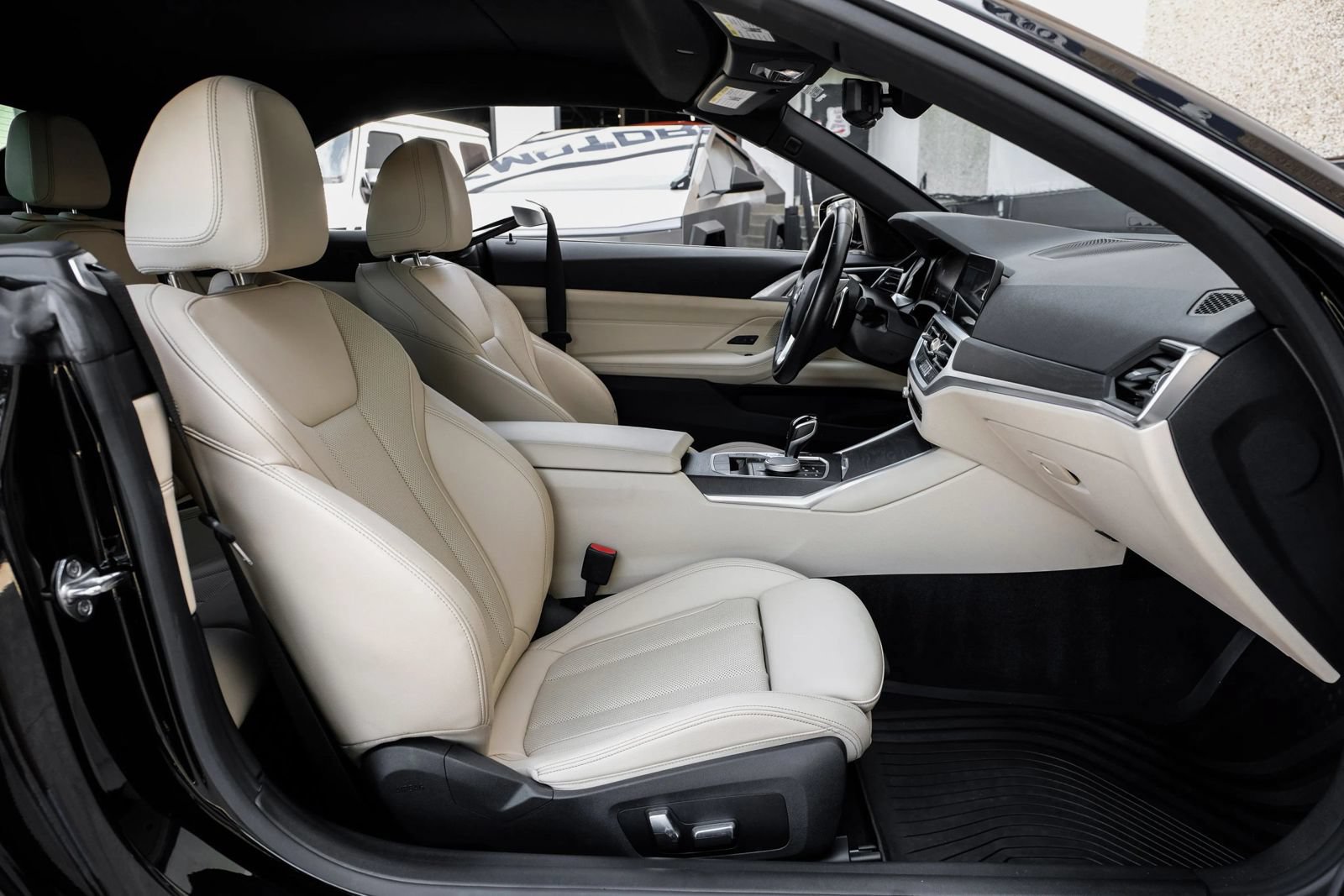 Used 2023 BMW 430i Convertible w/ Premium Package RWD image 34