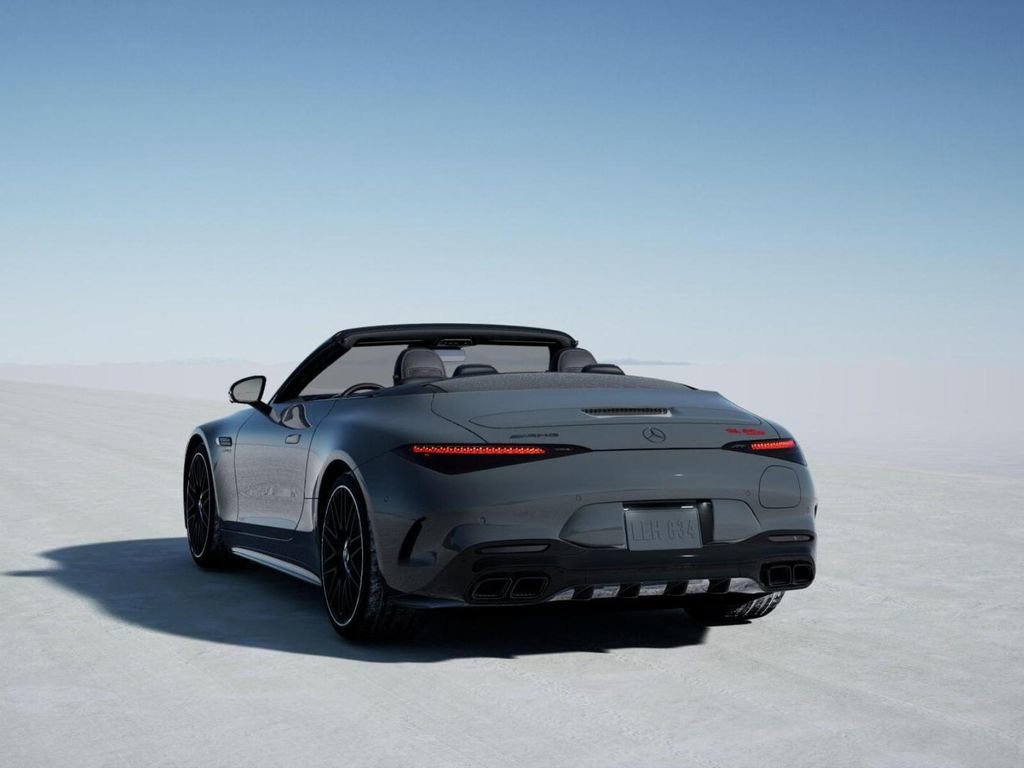 Used 2025 Mercedes-Benz SL 63 AMG S e Performance 4MATIC image 27