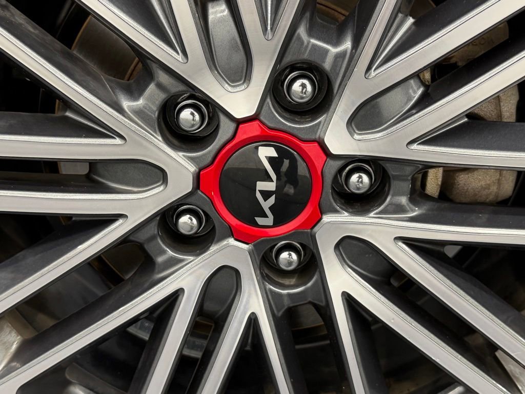 Used 2024 Kia Forte GT FWD image 17
