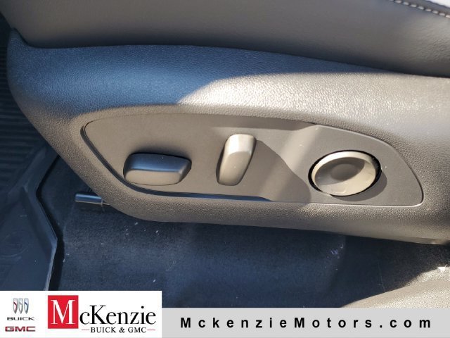 New 2027 Buick Enclave Sport Touring w/ Power Package FWD image 8