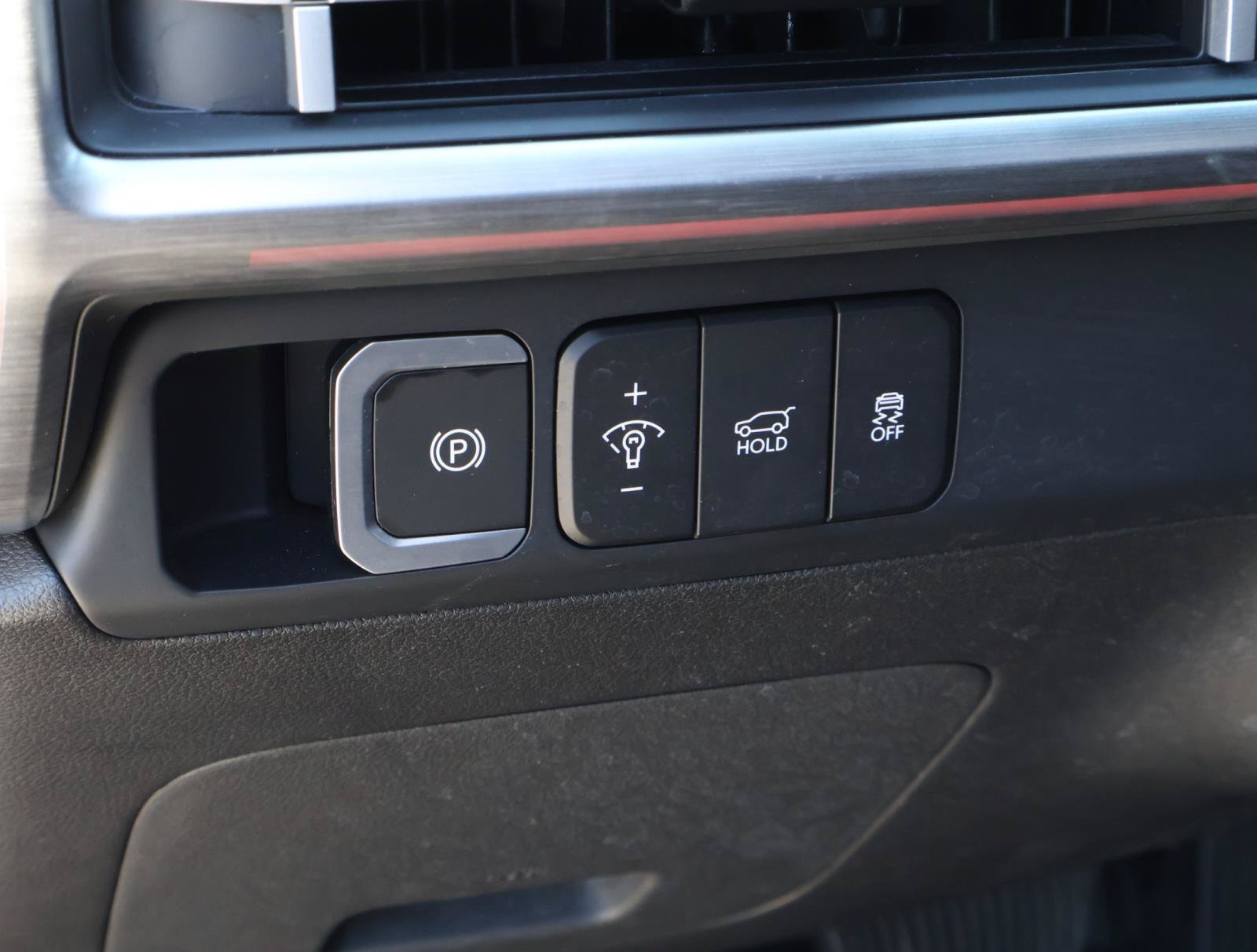 Used 2025 Hyundai Santa Fe Limited FWD image 23