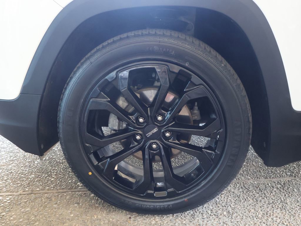 Used 2020 GMC Terrain SLE w/ Elevation Edition image 34