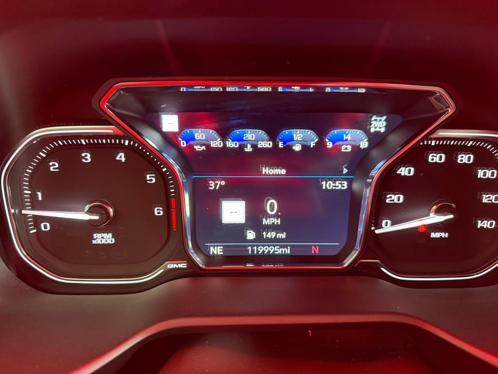 Used 2021 GMC Yukon XL Denali w/ Denali Premium Package image 13