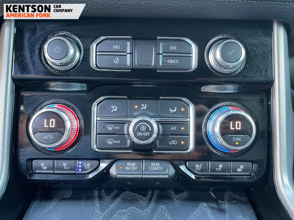 Used 2021 GMC Yukon Denali w/ Denali Premium Package AWD/4WD image 29