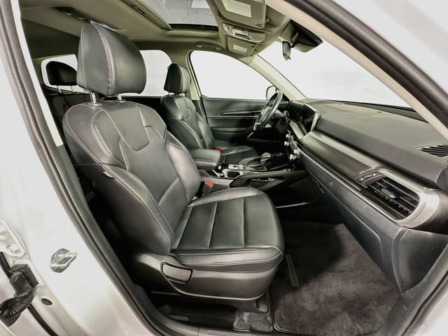 Used 2025 Kia Telluride S AWD/4WD image 32